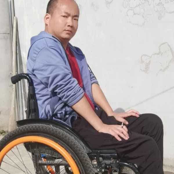 37岁岁陕西单身帅哥 - 大兴安岭吉缘网