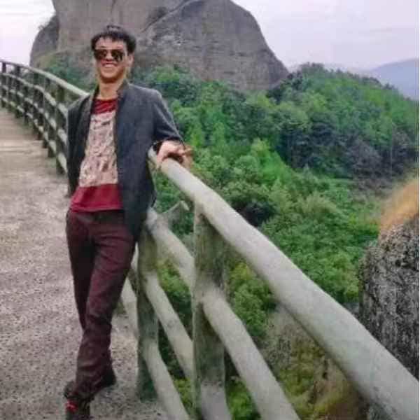 28岁岁广东单身帅哥 - 大兴安岭吉缘网