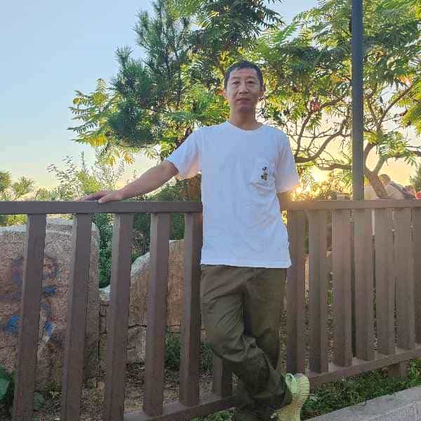 47岁岁辽宁单身帅哥 - 大兴安岭吉缘网