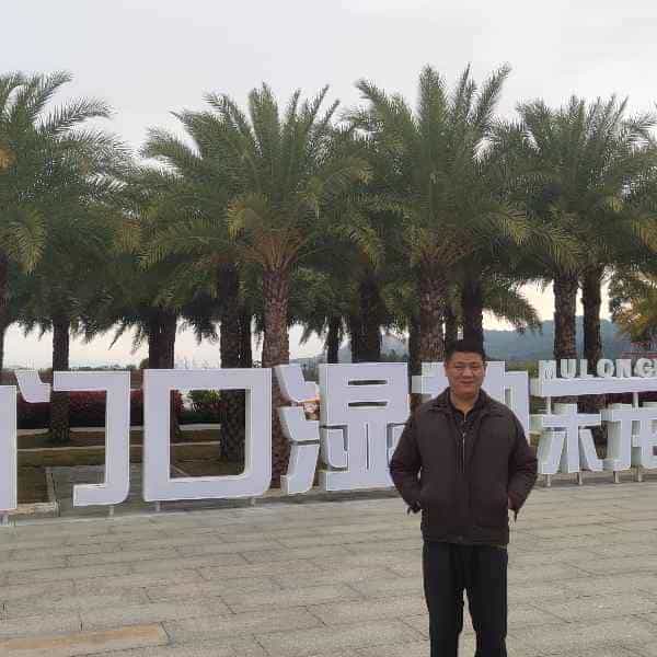 40岁岁广东单身帅哥 - 大兴安岭吉缘网
