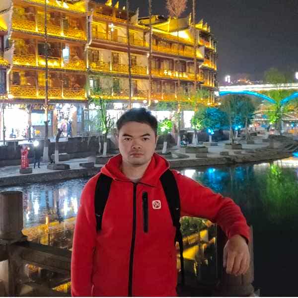 39岁岁广东单身帅哥 - 大兴安岭吉缘网