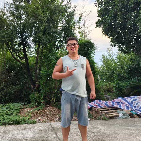 32岁岁浙江单身帅哥 - 大兴安岭吉缘网
