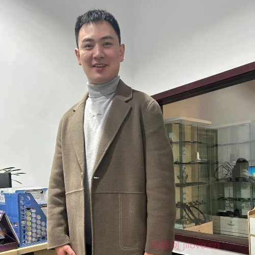 32岁岁四川单身帅哥 - 大兴安岭吉缘网